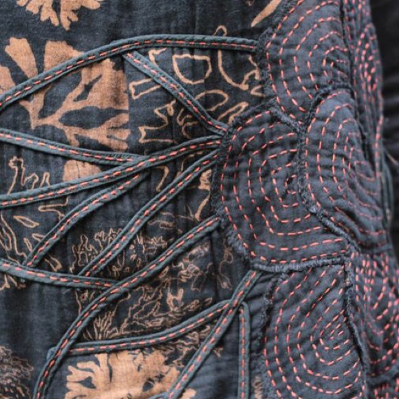 Embroidered Wearable Art Short Sleeve Dress L - Picture 4 of 7